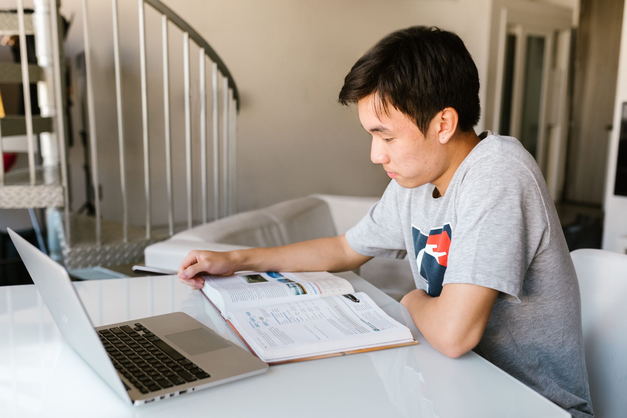 Effective learning tips to help you become fluent in Chinese conversation